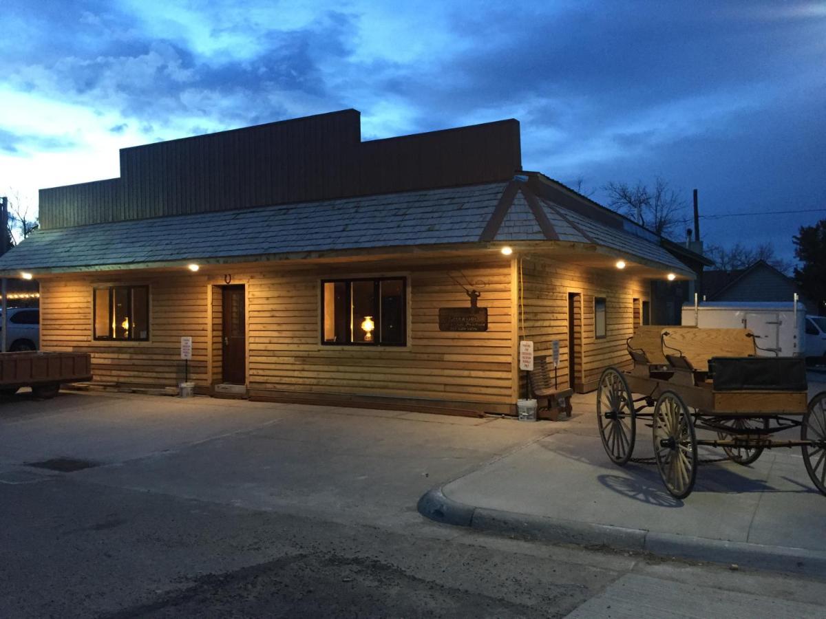 Creekside Downtown Vacation Suites, Only Adults 25 Or Older Бъфало Екстериор снимка
